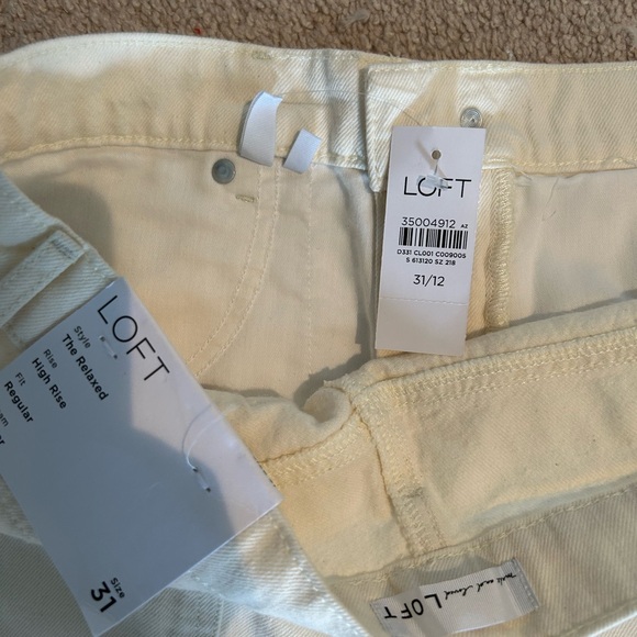 LOFT High Rise Relaxed Pants in Cream - Picture 4 of 5